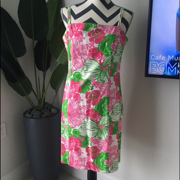 LILLY PULITZER floral sundress size 10. - Picture 1 of 9